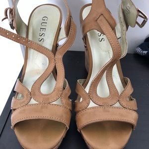 Guess wedge heels / sandals in size 6